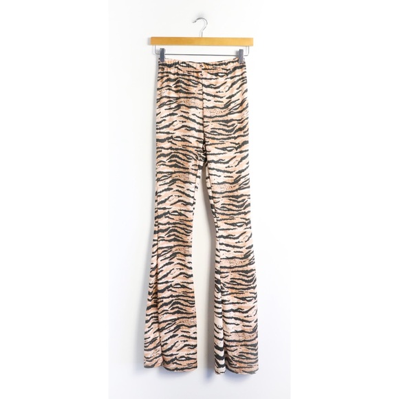 Nasty Gal animal print tiger zebra flared leggings pants club party stretch 4 - Picture 2 of 7